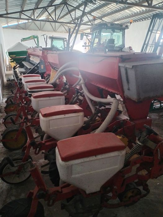 Редова сеялка Agromaster