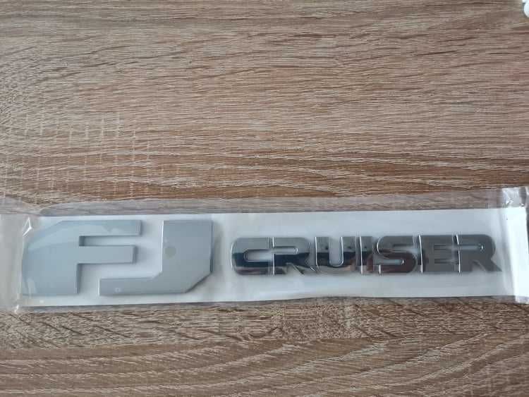 Емблема Надпис лого сребрист Тойота Toyota FJ cruiser