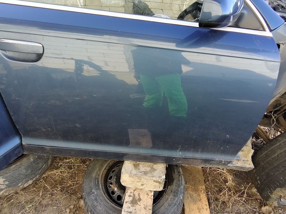 Vând portiere Audi A6 C6 4f brake