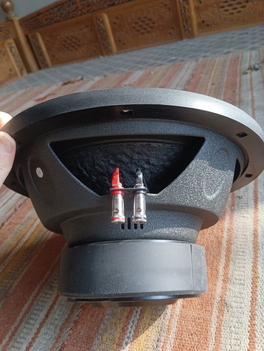 Сабвуфер AMP Mass 500 12D2 новый