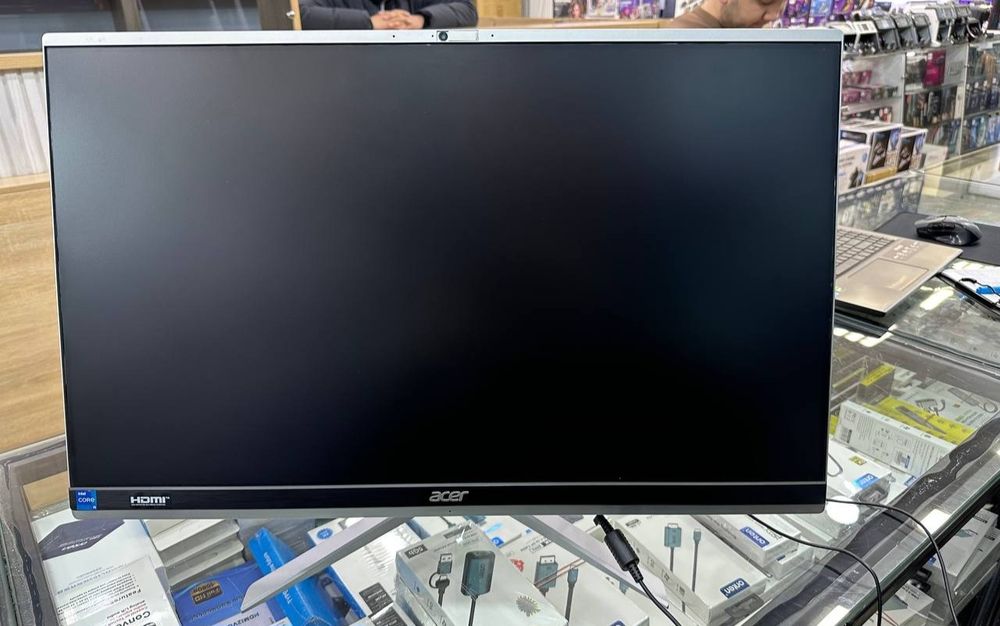 Продам Моноблок i5 1135G 8G 512G