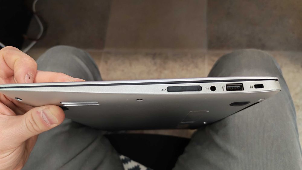 Продавам лаптоп Аcer swift SF314