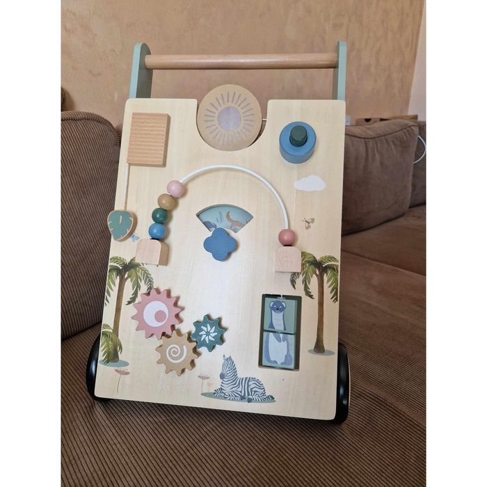 Дървена играчка за прохождане