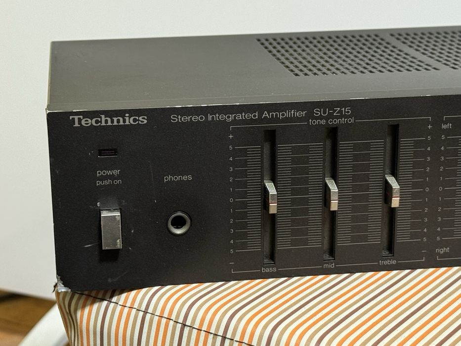 Усилвател Technics SU-Z15