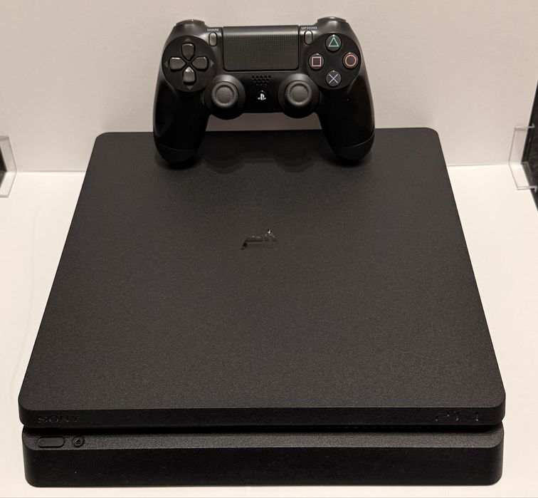 PlayStation 4 Slim