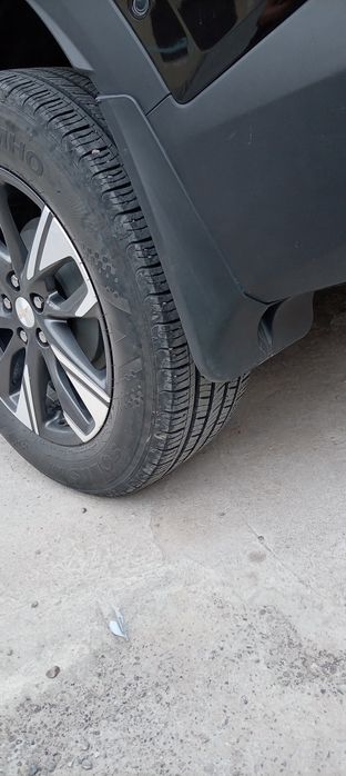 17/225/60 kumho ymwo balon