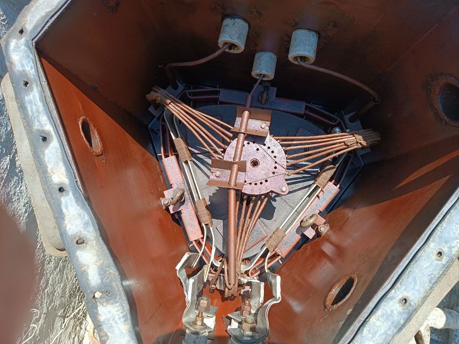 Трасфарматор сотилади