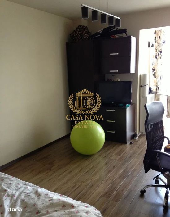 Apartament o camera 38mp, zona Centrala, balcon 5mp, centrala proprie