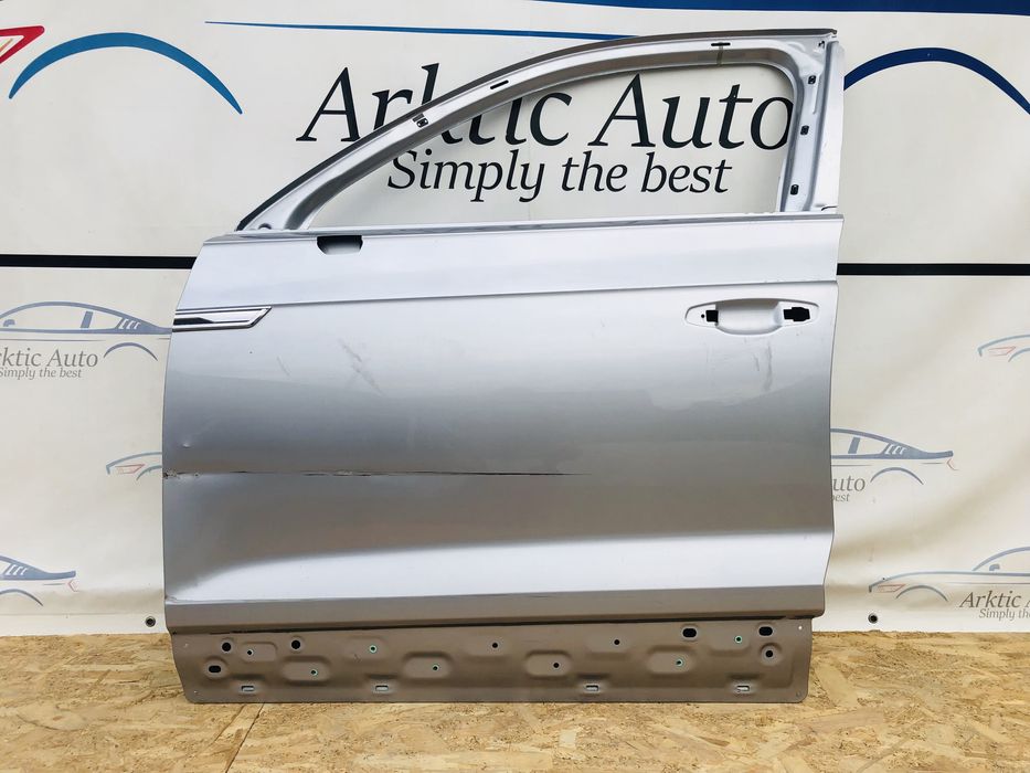 Usa stânga fata VW Touareg CR7 după 2018