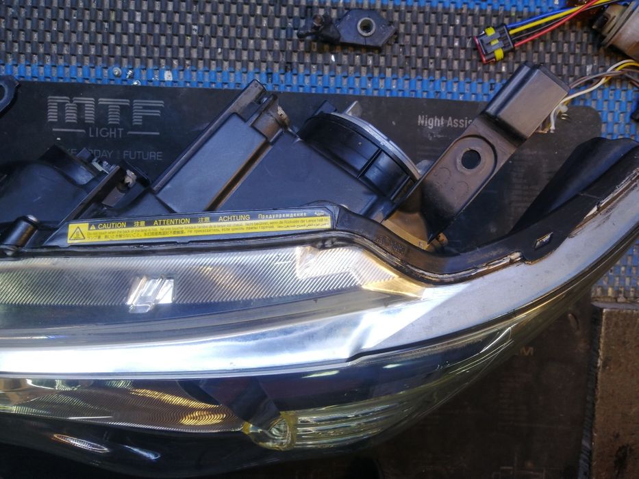 Фара камри 50 Европа AFS