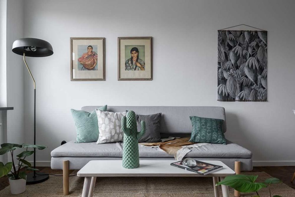 Canapea IKEA editie limitata