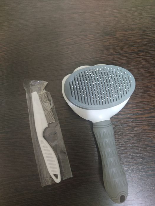 Продам щетки для кошек и собак
