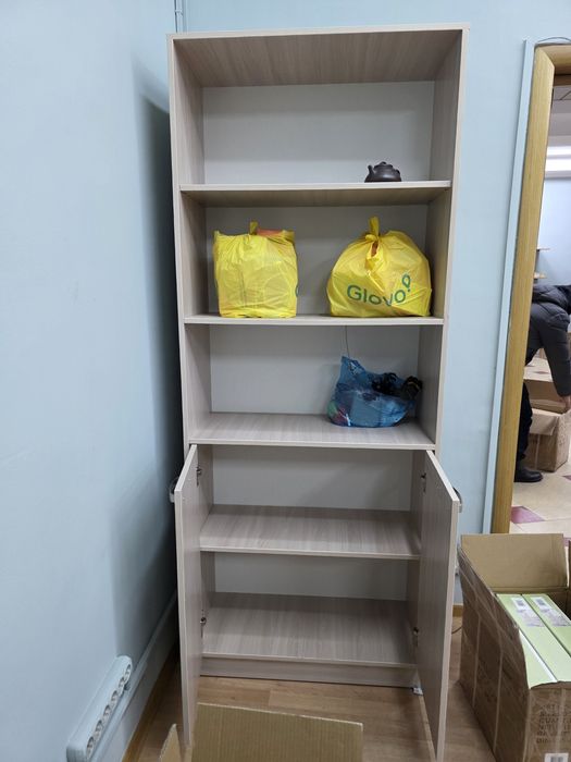 Продам два шкафа для офиса