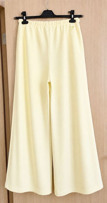 Долнище Gymshark Waffle Wide Leg Pants – размер S (подходящо за M)