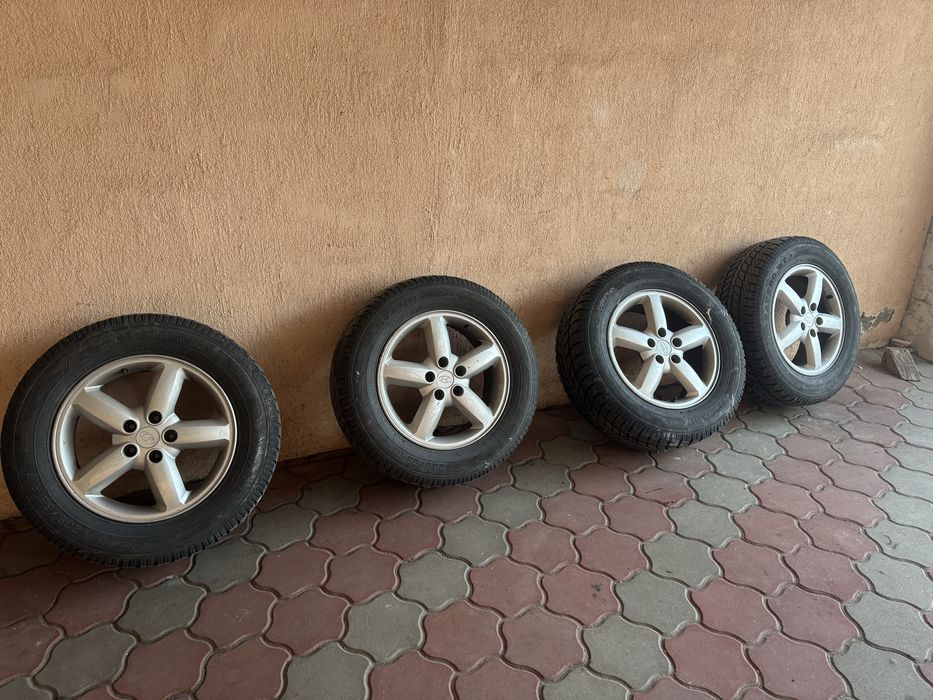 Jante aliaj R17 Hyundai + cauciucuri iarna 235/65/17