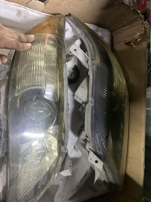 Фар тайота камри 40 американец жағдайы жақсы