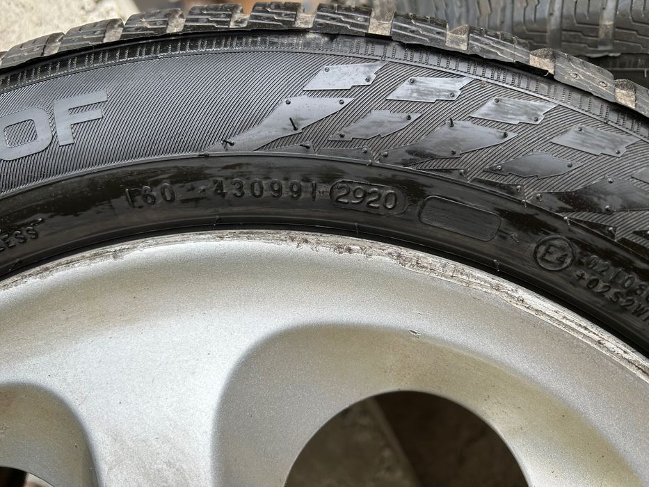 Зимни гуми Nokian с лети джанти 205/55/16 DoT2020