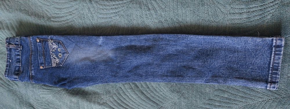 Джинсы для девочки 8-9 лет