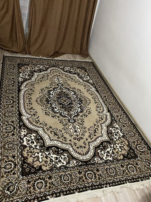 Туль штор  килем срочно продам