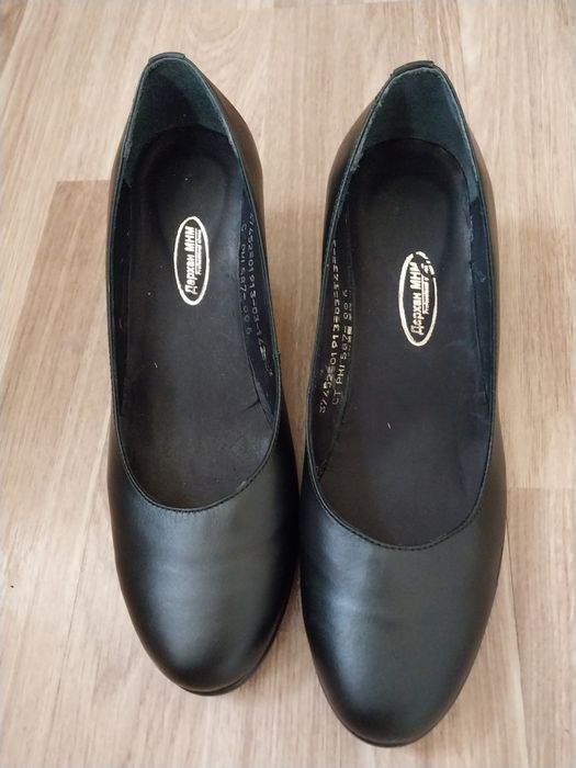 Женские туфли 39р