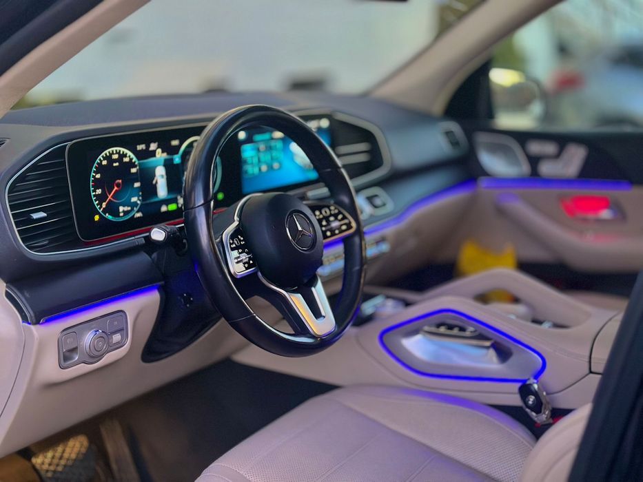 /// Mercedes-Benz GLE AMG 450 4MATIC 9G-Tronic ! Variante -/+