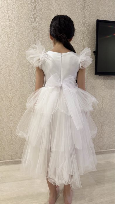 Продам платье нарядное