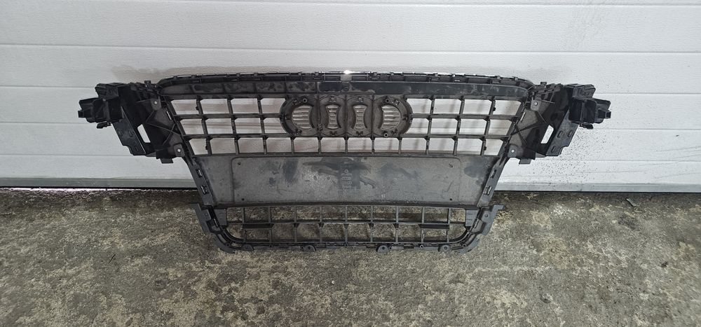 Grilă bara față Audi A5 originala
