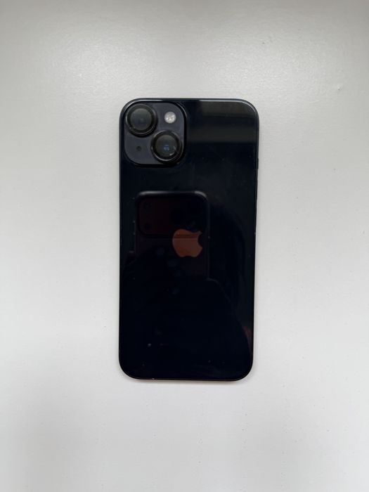 Iphone 14 в хорошем состоянии