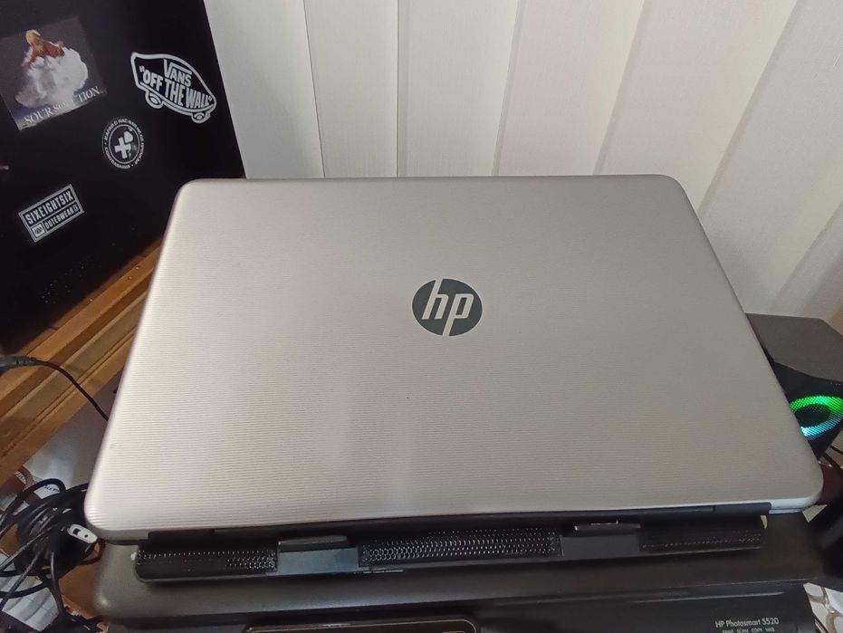 Лаптоп HP Notebook - 17-x112nd и5-7200U / 17,3"