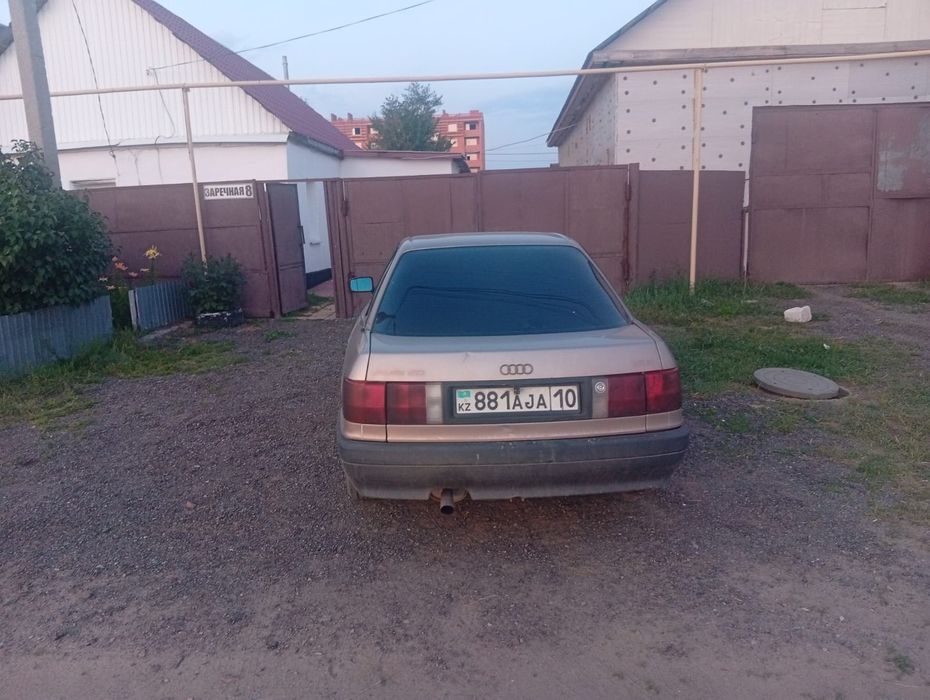 Продам Ауди 80 в хорошем состоянии
