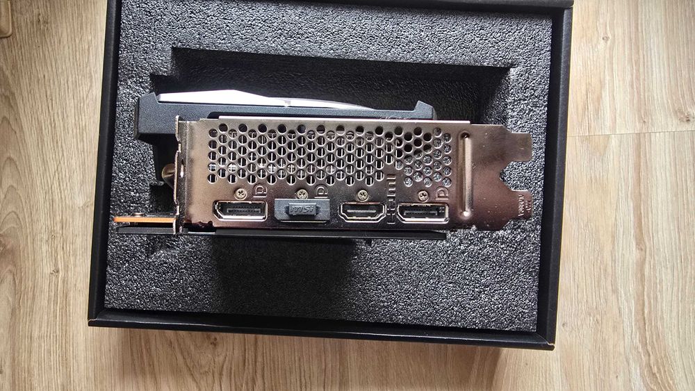 Видео Карта Radeon RX 6700 XT 12GB Mech 2x