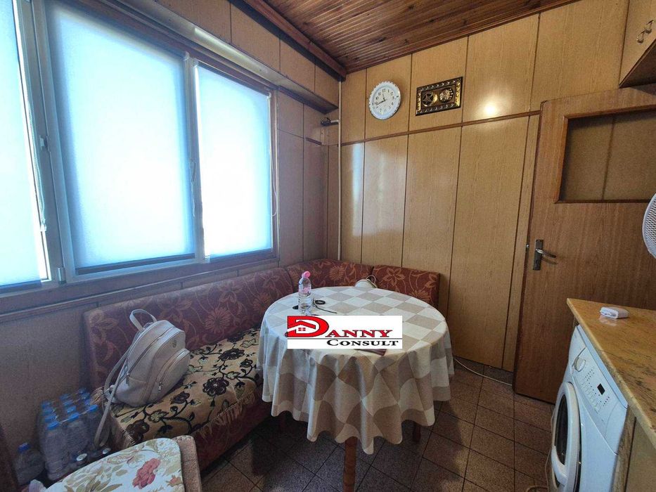 Продава се Тристаен апартамент в Велико Търново, Акация - 78 кв.м за 1321 €/кв.м - Снимка #12