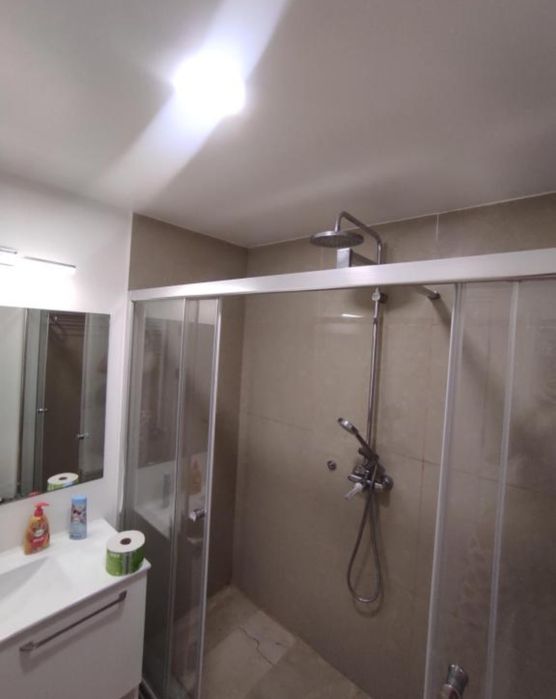 Camera cu vedere la mare, acces gratuit la piscina și aer condiționat