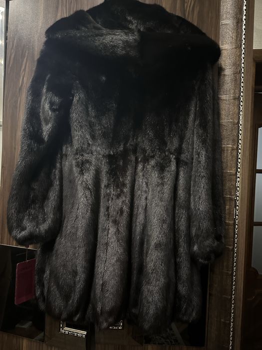 Норковая шуба с капюшоном