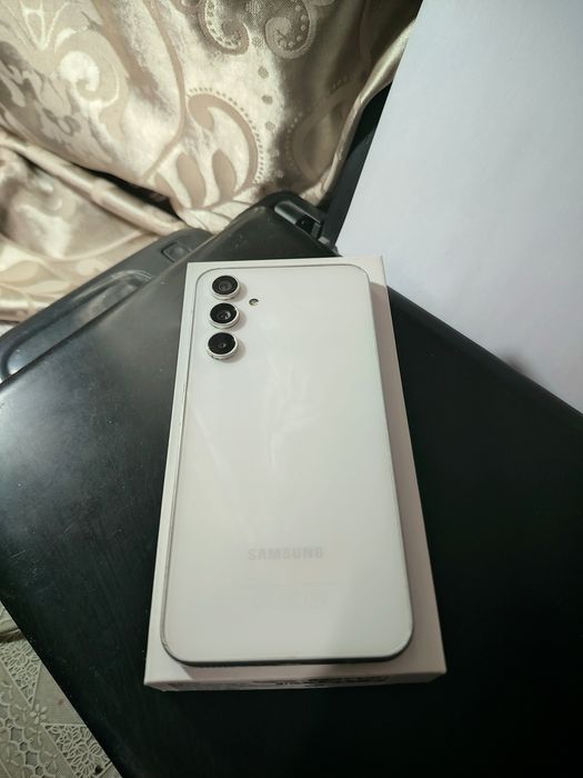 Продам Samsung а54