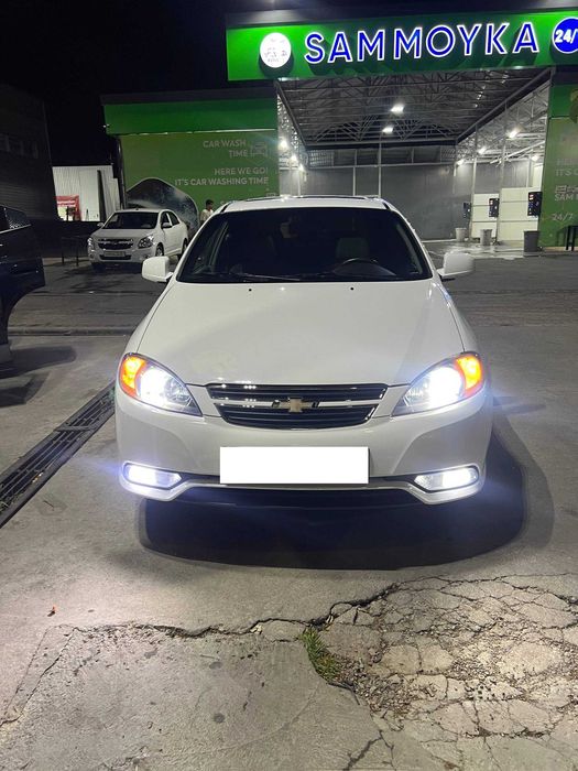 Chevrolet Gentra 2017 yil 84000 yurgan