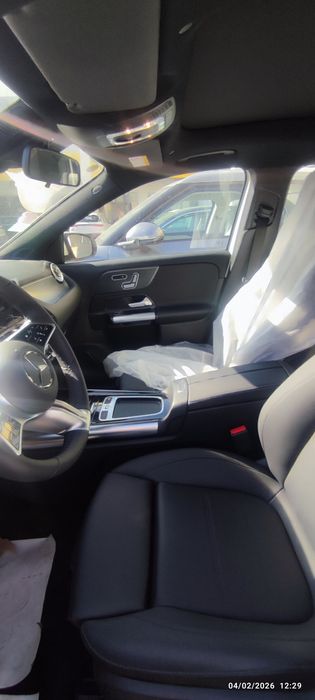 Mercedes- benz EQC 250