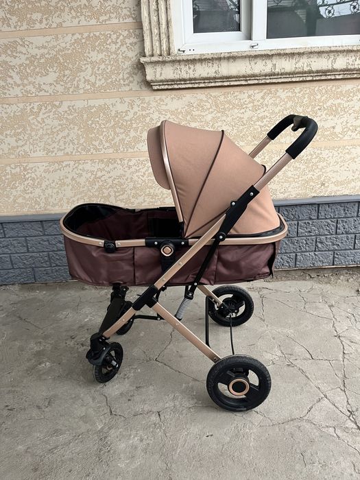 Продам Коляску  б/у