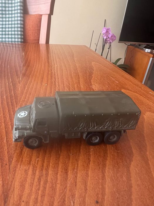 Военно камионче играчка