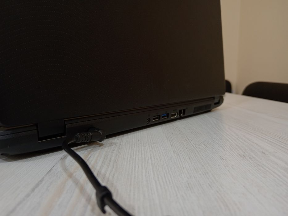 NOTEBOOK Acer Intel inside 0.5Tb