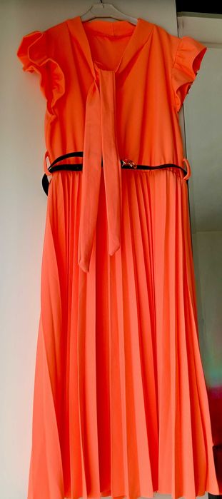 Rochie deosebita plisata