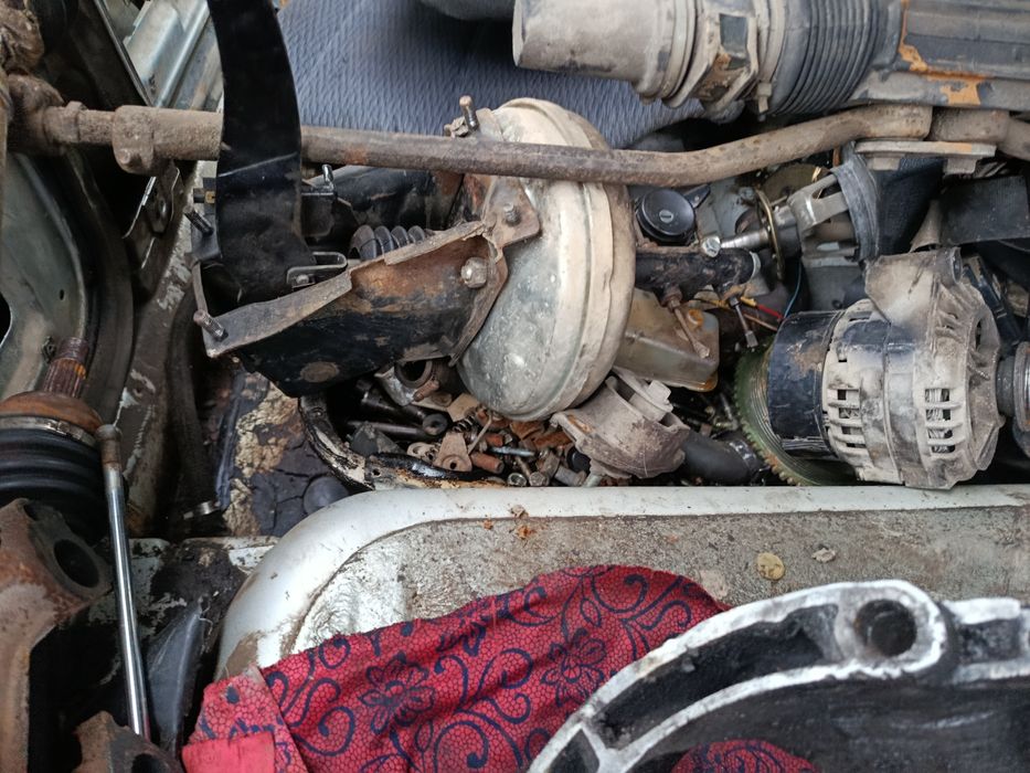 Продам запчасти на ВАЗ 2110