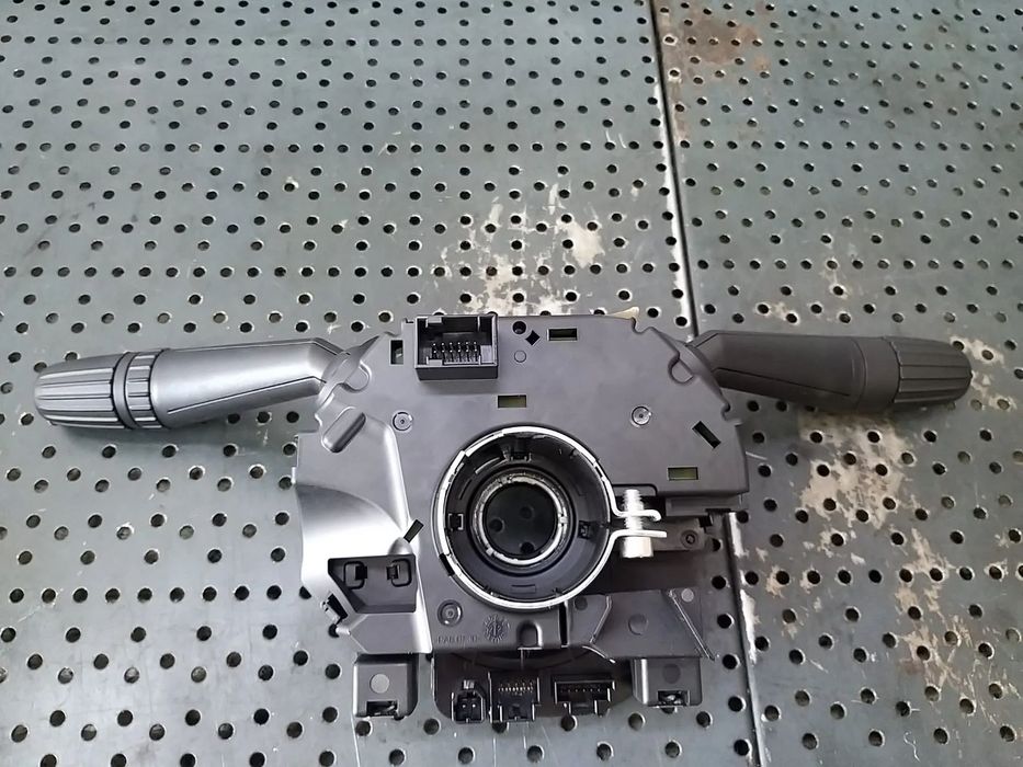 Bloc manete semnalizare stergator parbriz spirala volan jeep renegade 07357504890