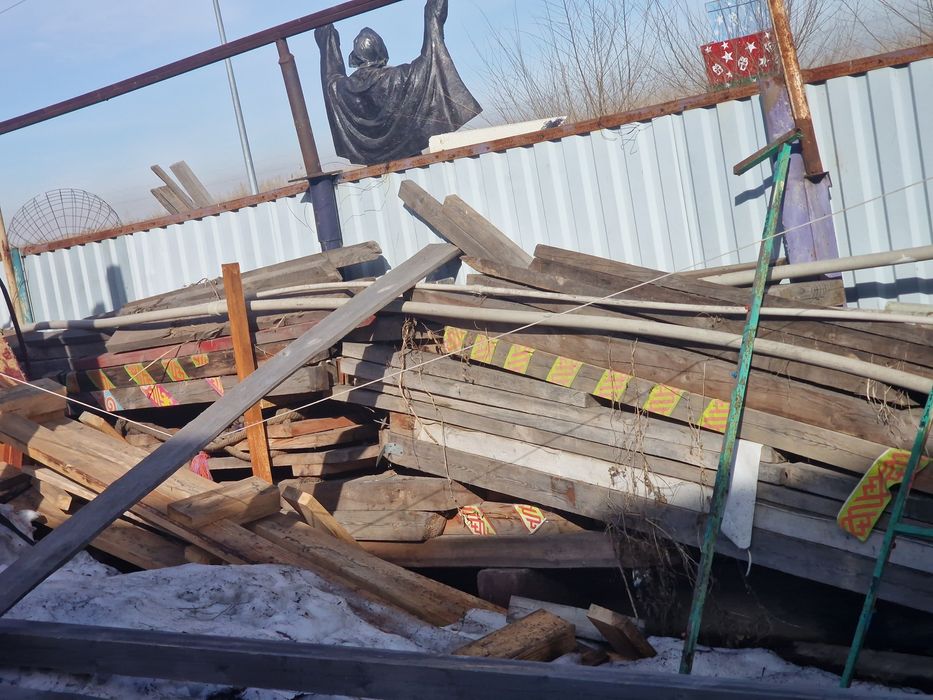 Продам б/у строительный материал