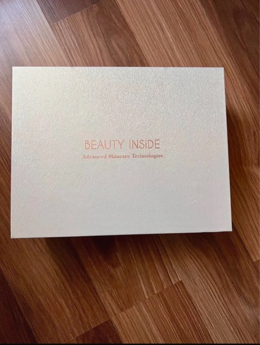 Aparat profesional pentru tratament curatare faciala completa