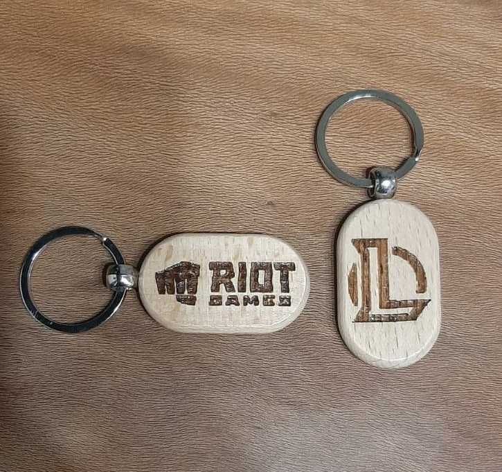 Дървени ключодържатели League of Legends