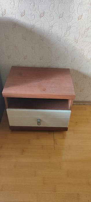 Продам гарнитур спальный. САМОВЫВОЗ