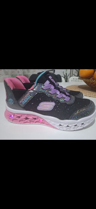 Adidași skechers  fete mas 32