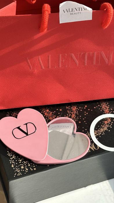 В наличии! Зеркало