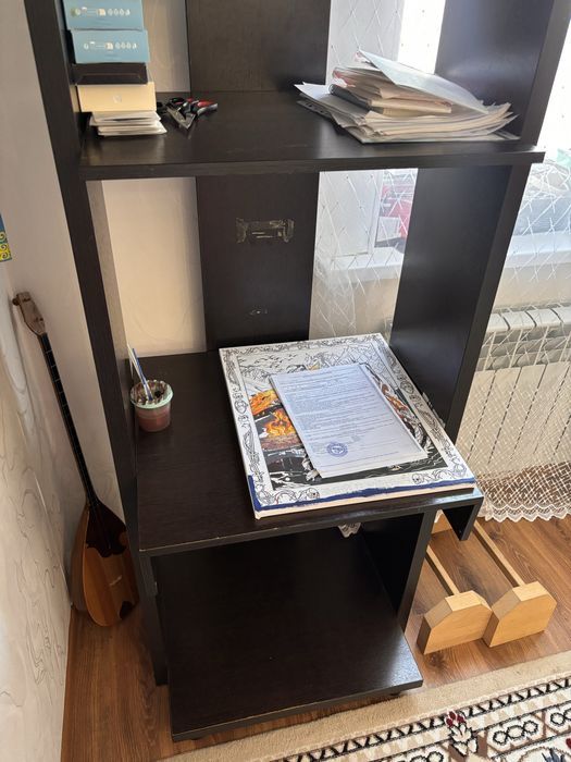 Полка для книжек